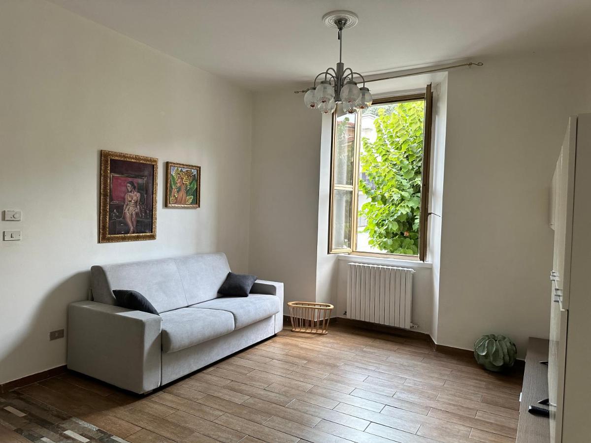 Cosenza Savoia 16 Apartment Luaran gambar