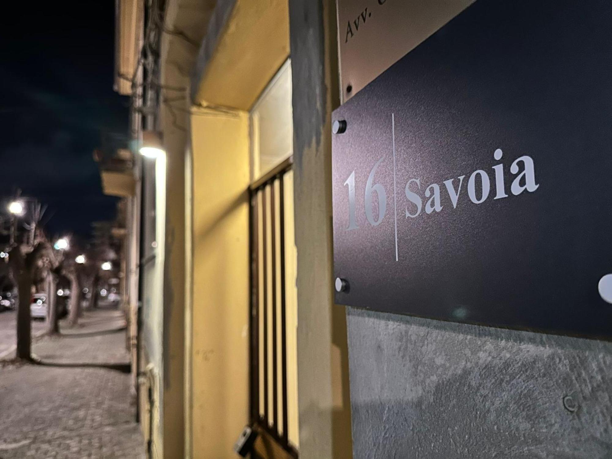 Cosenza Savoia 16 Apartment Luaran gambar